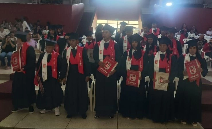 Jornada de clases en el bachillerato de adultos BEFAC