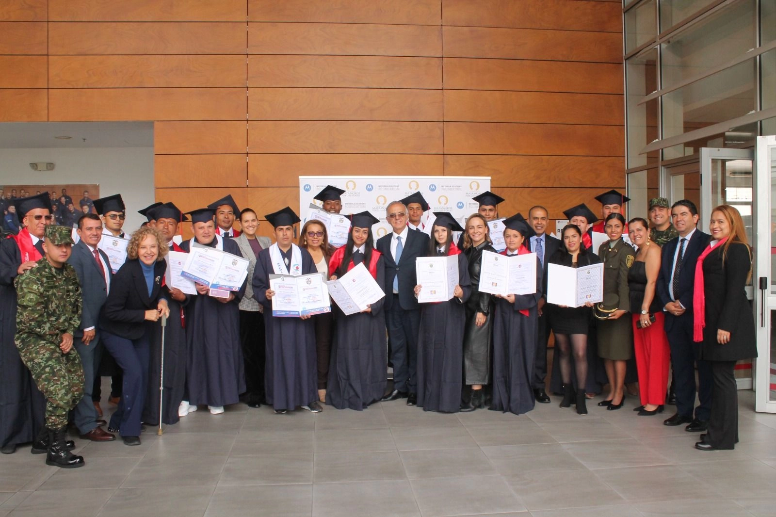 Comunidad educativa del bachillerato formal de adultos BEFAC